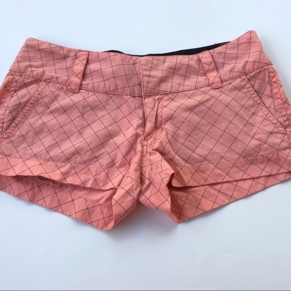 Hurley Shorts Size 1 Juniors orange